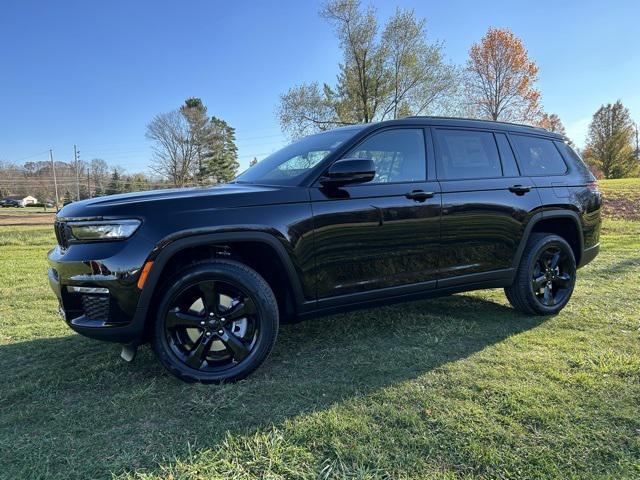 new 2025 Jeep Grand Cherokee car, priced at $54,635