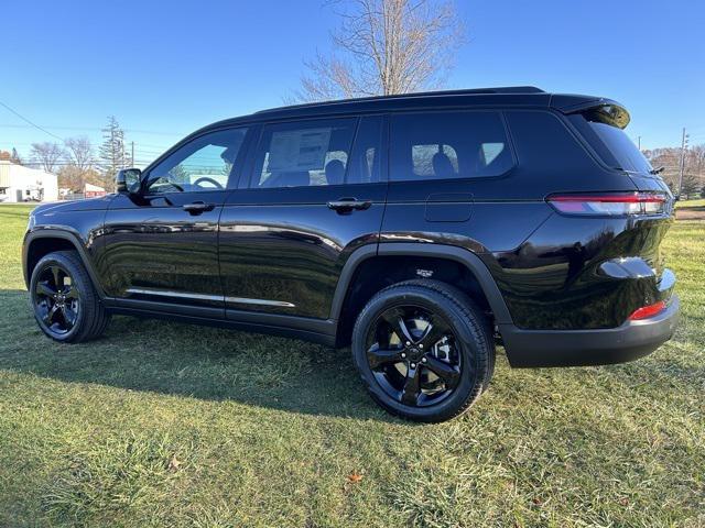 new 2025 Jeep Grand Cherokee car, priced at $54,635