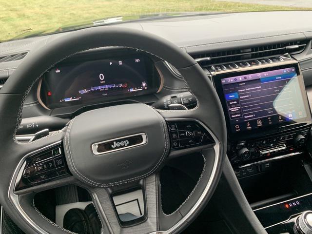 new 2023 Jeep Grand Cherokee car, priced at $60,585