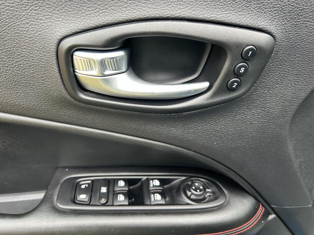 used 2020 Jeep Compass car, priced at $12,572