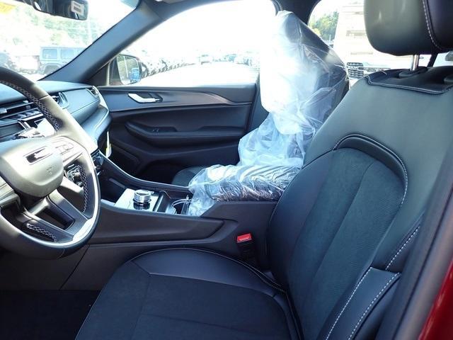 new 2025 Jeep Grand Cherokee L car, priced at $40,534