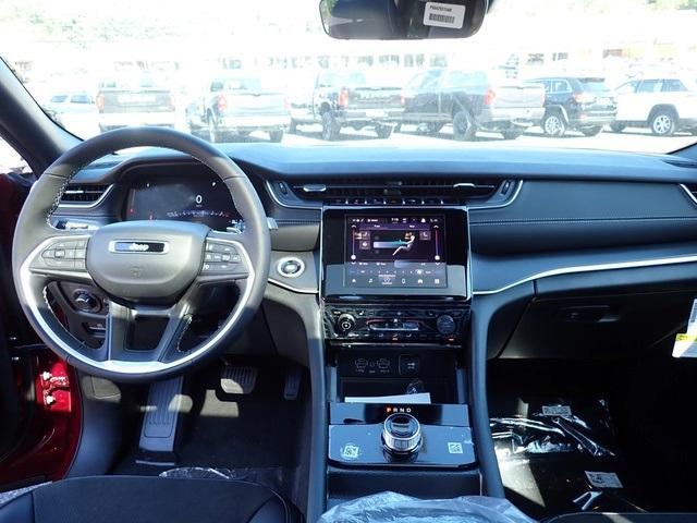 new 2025 Jeep Grand Cherokee L car, priced at $40,534