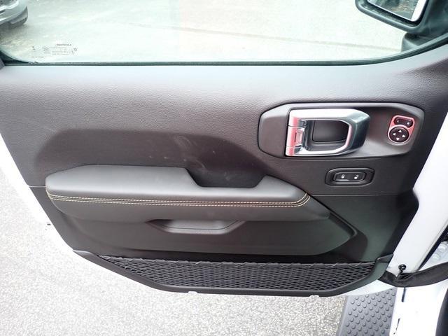 new 2026 Jeep Wrangler car, priced at $49,984