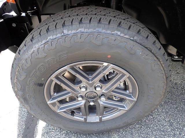 new 2025 Jeep Gladiator car, priced at $46,012