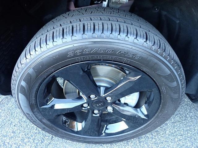 new 2025 Jeep Grand Cherokee L car, priced at $44,011