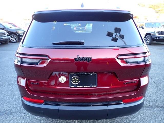 new 2025 Jeep Grand Cherokee L car, priced at $44,011