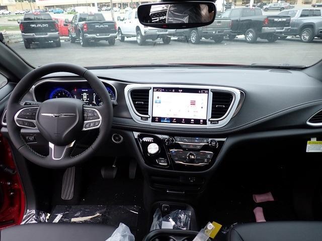 new 2026 Chrysler Pacifica car, priced at $41,846