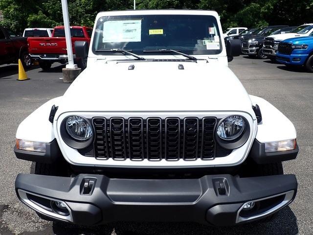 new 2025 Jeep Gladiator car, priced at $45,206