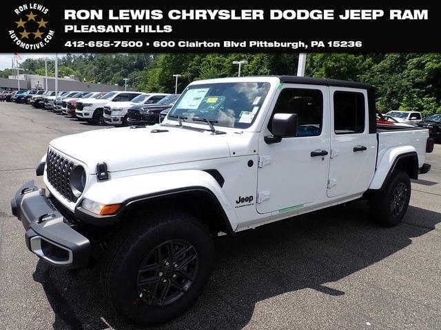 new 2025 Jeep Gladiator car, priced at $45,206