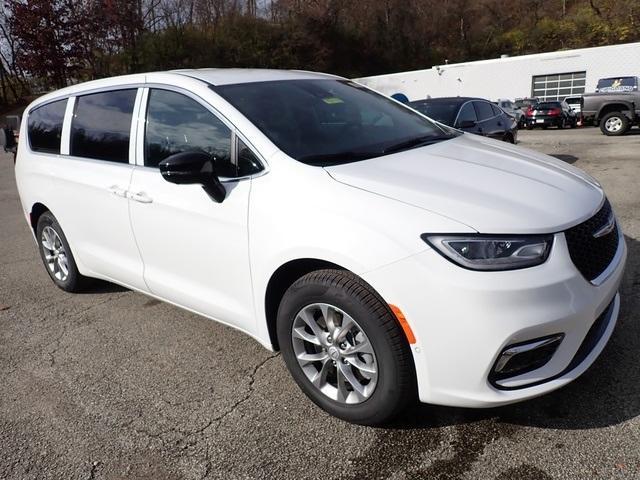 new 2026 Chrysler Pacifica car, priced at $45,039