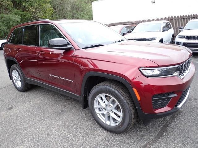 new 2025 Jeep Grand Cherokee car, priced at $35,426