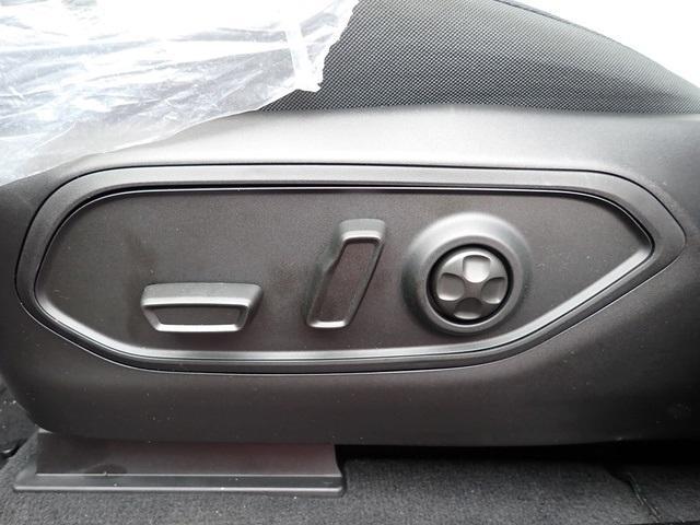 new 2025 Jeep Grand Cherokee car, priced at $35,426