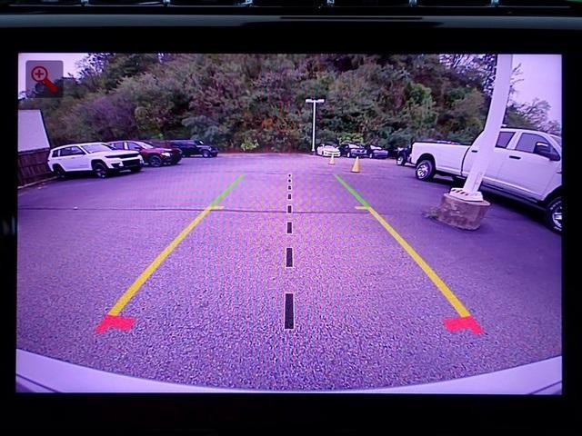 new 2025 Jeep Grand Cherokee car, priced at $44,129