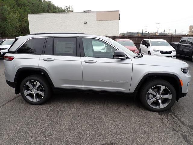 new 2025 Jeep Grand Cherokee car, priced at $44,129