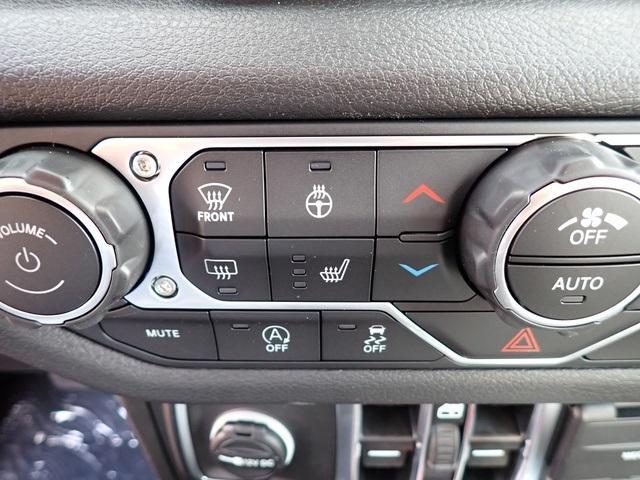 new 2025 Jeep Wrangler car, priced at $44,383