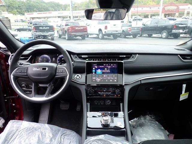 new 2025 Jeep Grand Cherokee L car, priced at $42,534