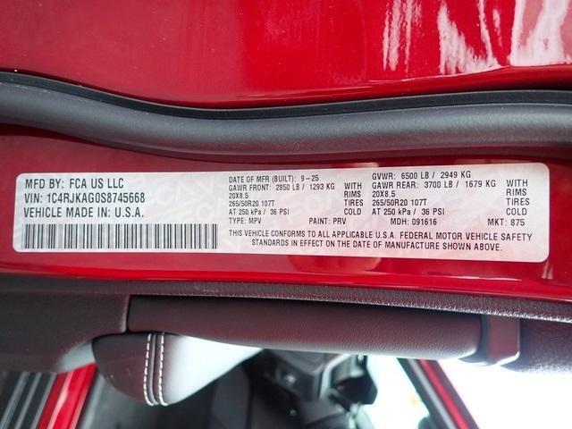 new 2025 Jeep Grand Cherokee L car, priced at $42,534