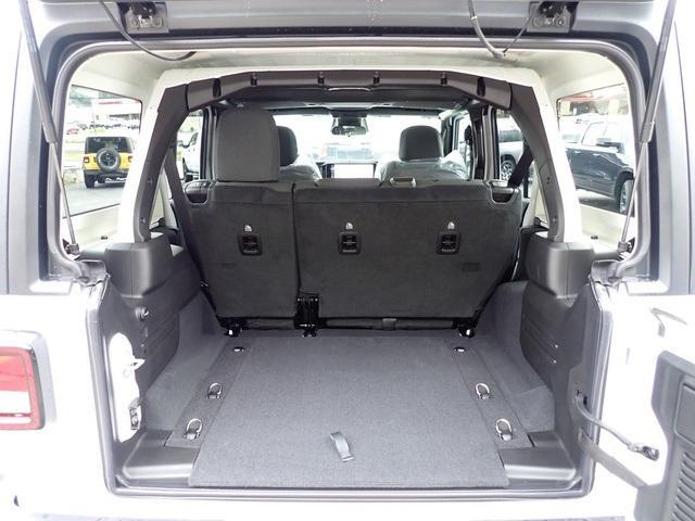 new 2025 Jeep Wrangler car, priced at $41,847