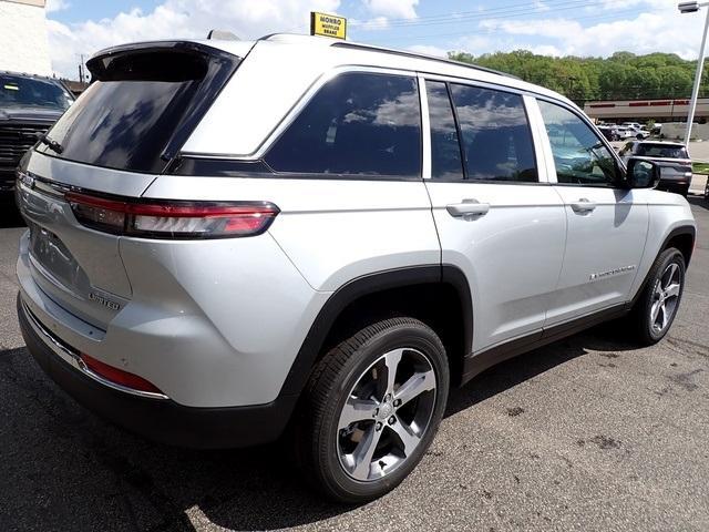 new 2025 Jeep Grand Cherokee car, priced at $43,421