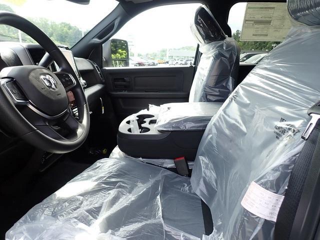 new 2025 Ram 2500 car, priced at $62,740