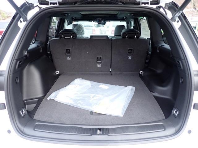 new 2025 Jeep Grand Cherokee car, priced at $45,072