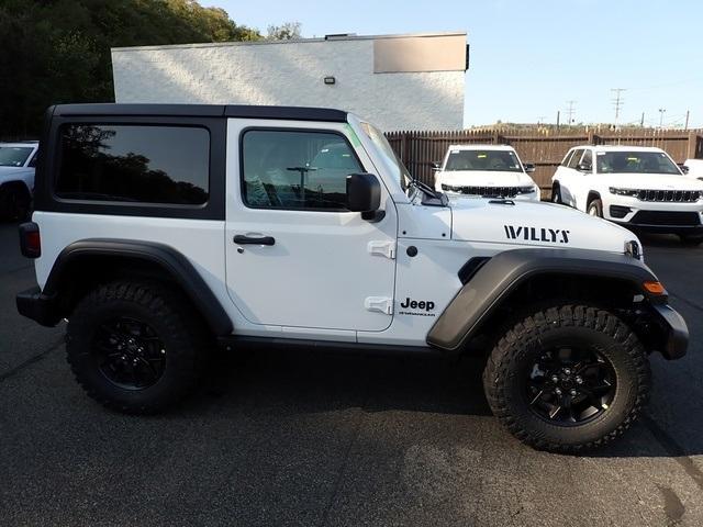 new 2025 Jeep Wrangler car, priced at $41,916