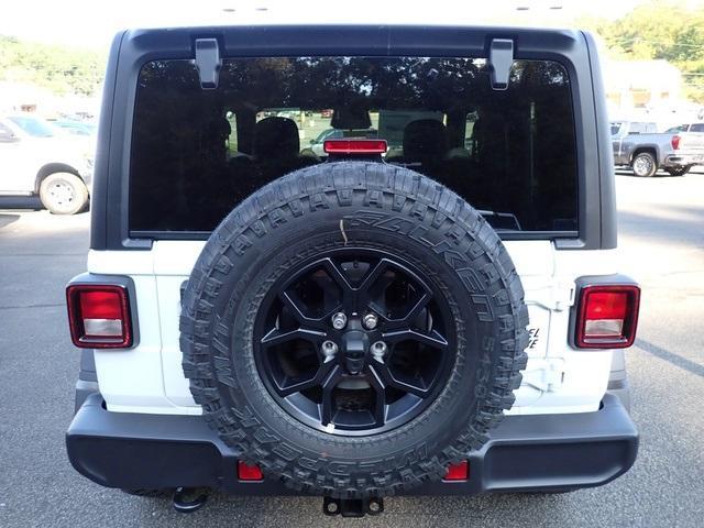 new 2025 Jeep Wrangler car, priced at $41,916