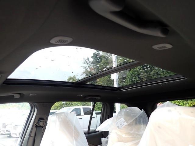 new 2025 Jeep Grand Cherokee car, priced at $41,593