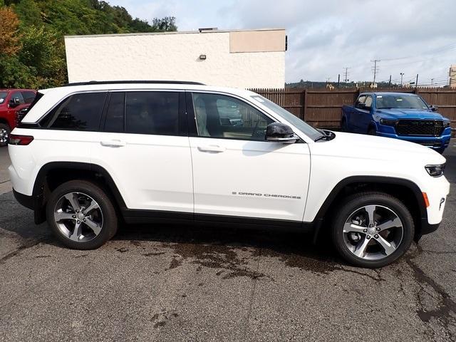 new 2025 Jeep Grand Cherokee car, priced at $41,593