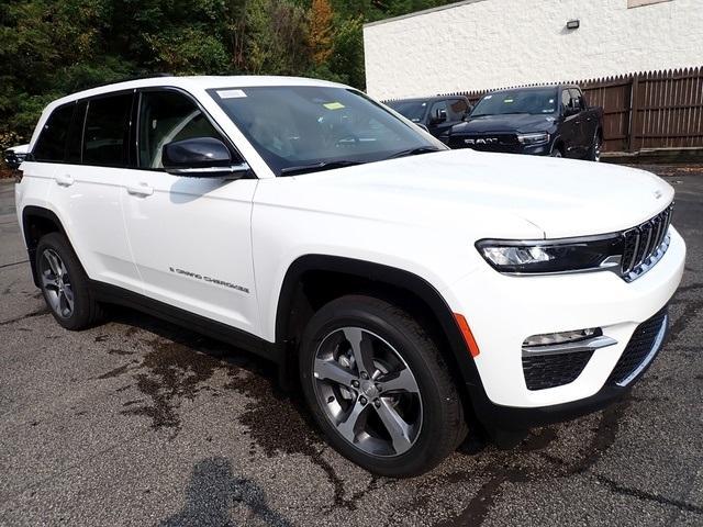 new 2025 Jeep Grand Cherokee car, priced at $41,593