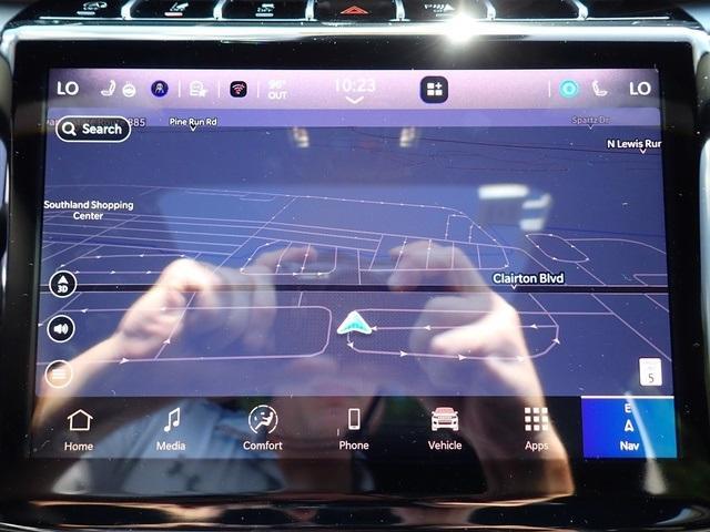 new 2025 Jeep Grand Cherokee car, priced at $60,904