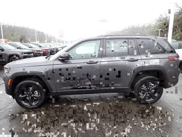 new 2025 Jeep Grand Cherokee car, priced at $40,316