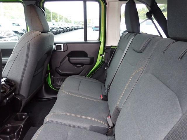 new 2025 Jeep Wrangler car, priced at $46,385