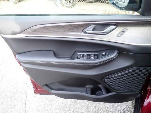 new 2025 Jeep Grand Cherokee car, priced at $44,129