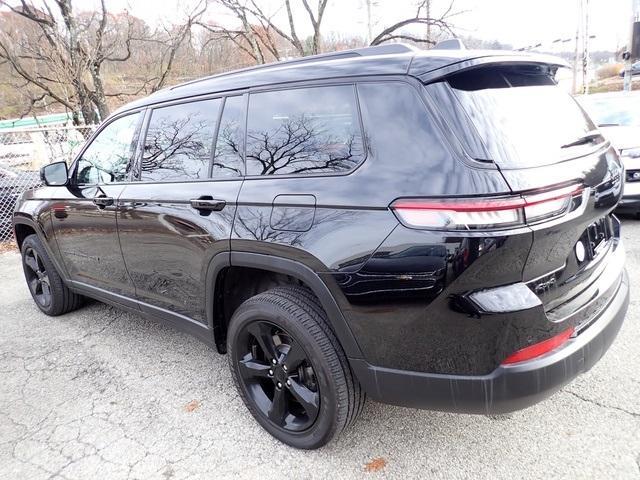 used 2024 Jeep Grand Cherokee L car, priced at $31,729