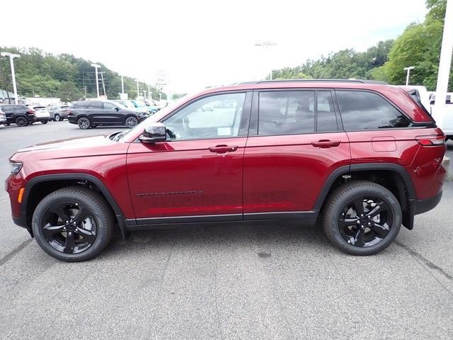 new 2025 Jeep Grand Cherokee car, priced at $42,094