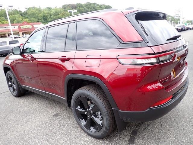 new 2025 Jeep Grand Cherokee car, priced at $42,094