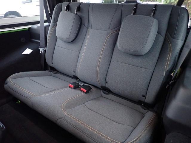 new 2025 Jeep Wrangler car, priced at $42,452