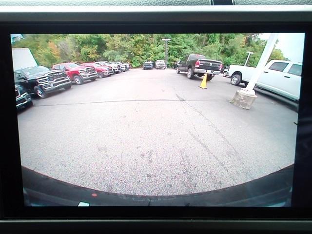 new 2025 Jeep Wrangler car, priced at $43,404