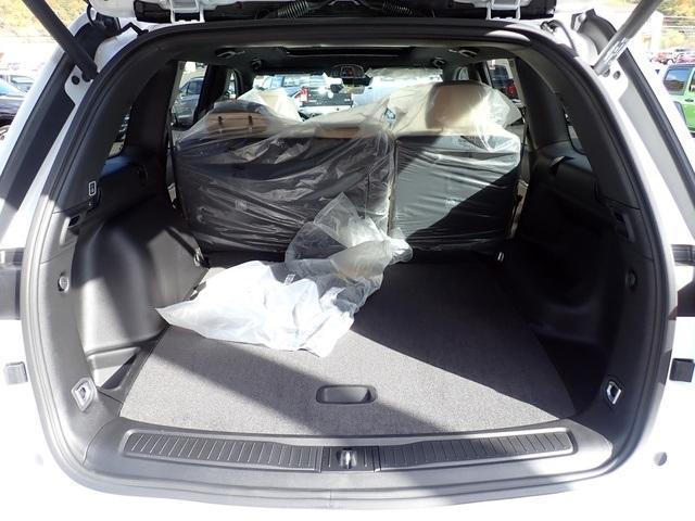 new 2025 Jeep Grand Cherokee car, priced at $43,593