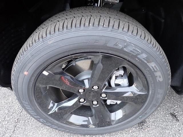 new 2025 Jeep Grand Cherokee L car, priced at $41,044