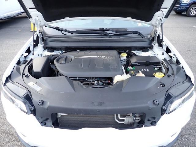 used 2019 Jeep Cherokee car, priced at $18,797