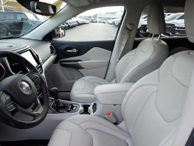 used 2019 Jeep Cherokee car, priced at $18,797