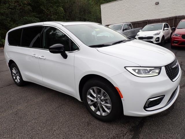 new 2026 Chrysler Pacifica car, priced at $46,506