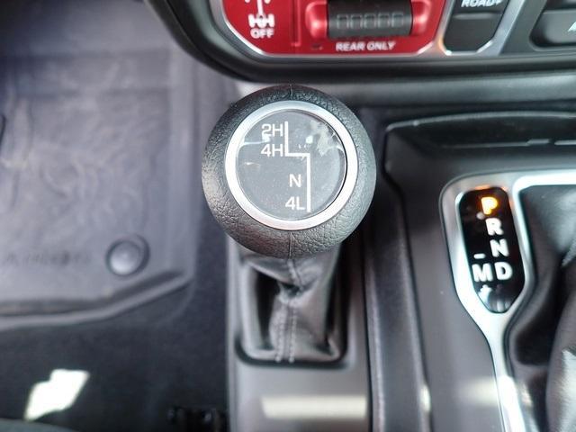 new 2025 Jeep Wrangler car, priced at $45,043