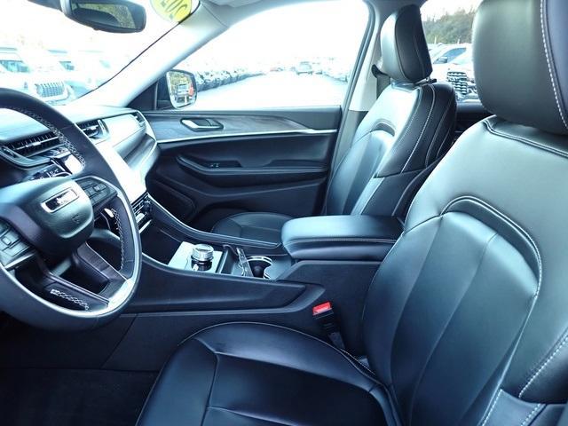 used 2024 Jeep Grand Cherokee car, priced at $35,995