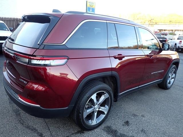 used 2024 Jeep Grand Cherokee car, priced at $35,995