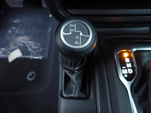 new 2025 Jeep Wrangler car, priced at $43,220