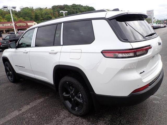 new 2025 Jeep Grand Cherokee L car, priced at $42,674