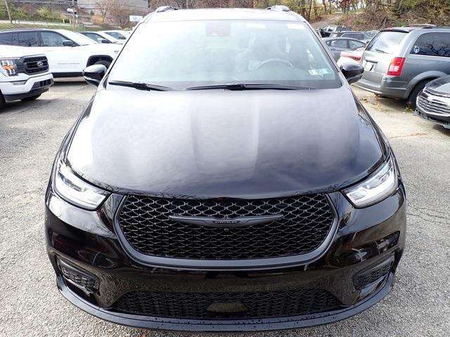new 2026 Chrysler Pacifica car, priced at $47,343